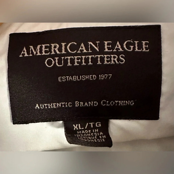 American Eagle White Puffy Vest Size Extra Large - Picture 6 of 7
